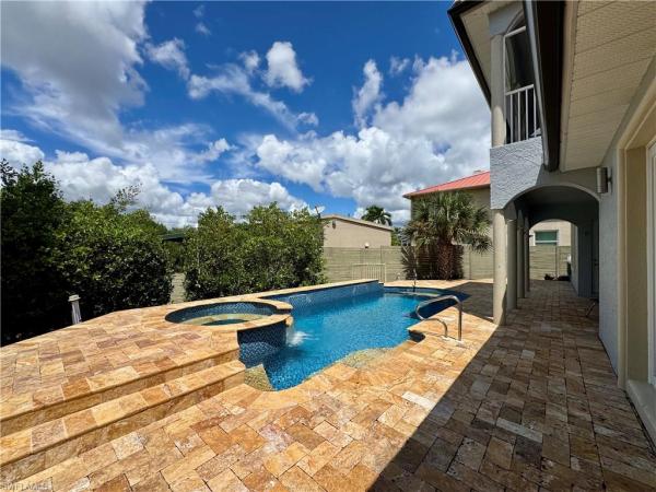 Deep Lagoon Estates, 14370 Mcgregor Blvd, Fort Myers, Florida 33919, image 3