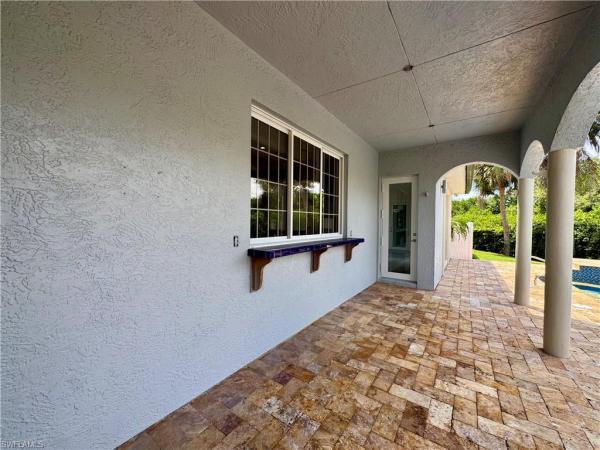 Deep Lagoon Estates, 14370 Mcgregor Blvd, Fort Myers, Florida 33919, image 1