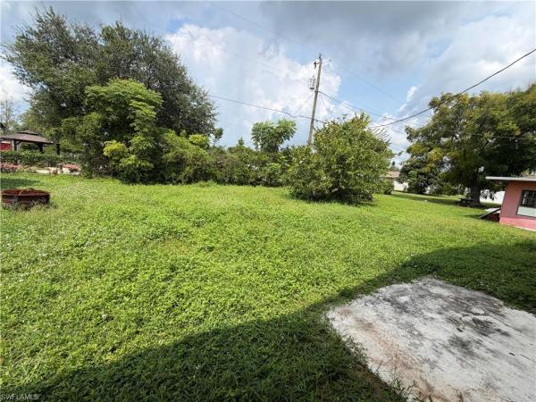 Lehigh Acres, 1123 Joel Blvd, Lehigh Acres, Florida 33936, image 1
