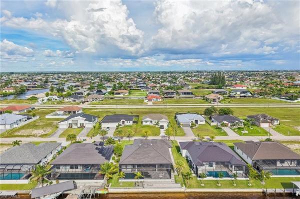 Cape Coral Residential, 1304 40th Pl, Cape Coral, Florida 33993, image 1