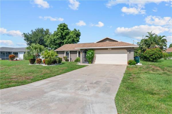 Cape Coral Residential, 2110 Santa Barbara Pl, Cape Coral, Florida 33991, image 2