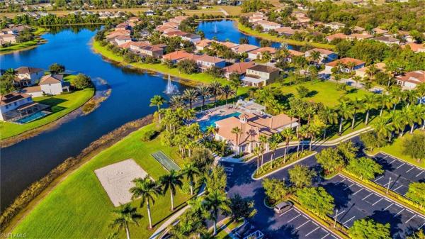 Sawgrass At Coral Lakes, 1338 Weeping Willow Ct, Cape Coral, Florida 33909, image 2