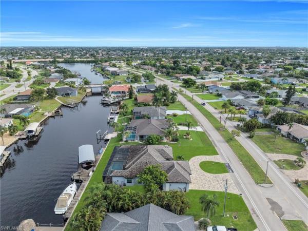 Cape Coral Residential, 2706 Shelby Pkwy, Cape Coral, Florida 33904, image 3