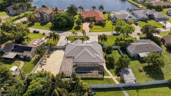 Cape Coral Residential, 222 22nd Ave, Cape Coral, Florida 33909, image 2