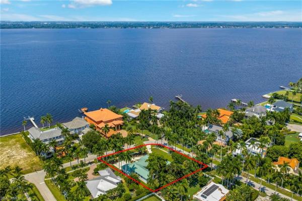 Riverside, 3209 Riverside Dr, Fort Myers, Florida 33901, image 1