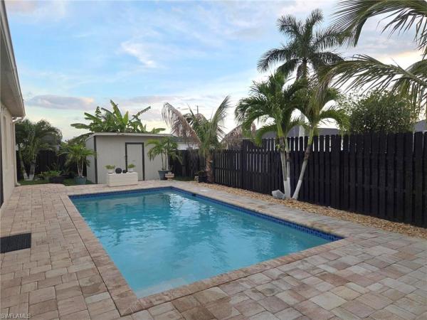 1104 24th Ave, Cape Coral, Florida 33993, image 1