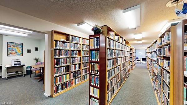 13191 Oakmont Dr #4, Fort Myers, Florida 33907, image 1