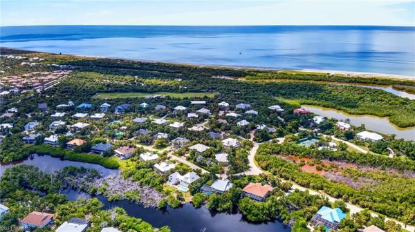 Sanibel Bayous, 1901 Sanibel Bayou Rd, Sanibel, Florida 33957, image 1