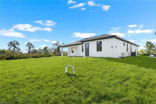 Lehigh Acres, 641 E Camilla St, Lehigh Acres, Florida 33974, image 1