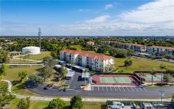 4017 Palm Tree Blvd #305, Cape Coral, Florida 33904, image 2