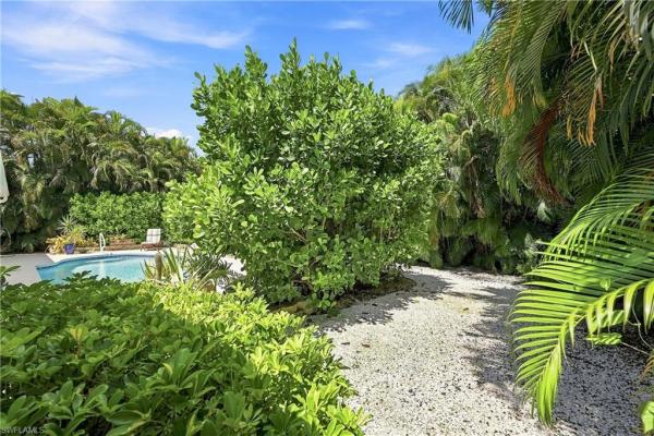 Cape Coral Residential, 1729 W El Dorado Pkwy, Cape Coral, Florida 33914, image 3