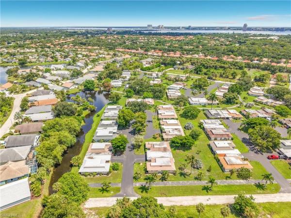 Tropic Terrace Gardens, 842 Pangola Dr, North Fort Myers, Florida 33903, image 3