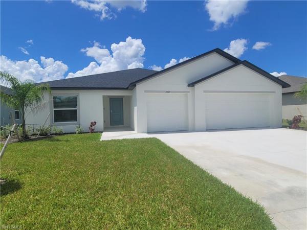 Crane Landing, 17127 Pompeii Way, North Fort Myers, Florida 33917, image 2