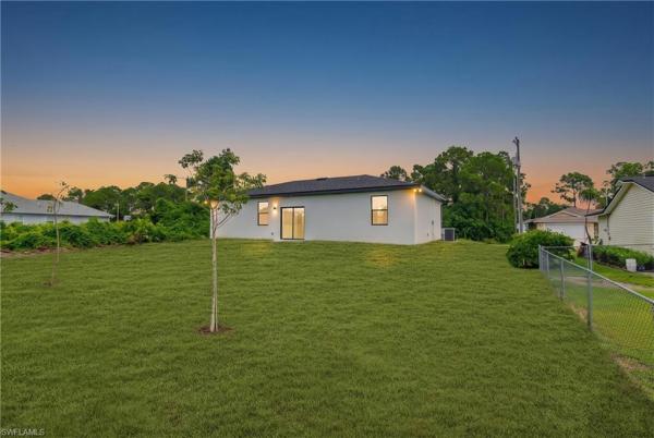 2807 SW 6th St, Lehigh Acres, Florida 33976, image 1