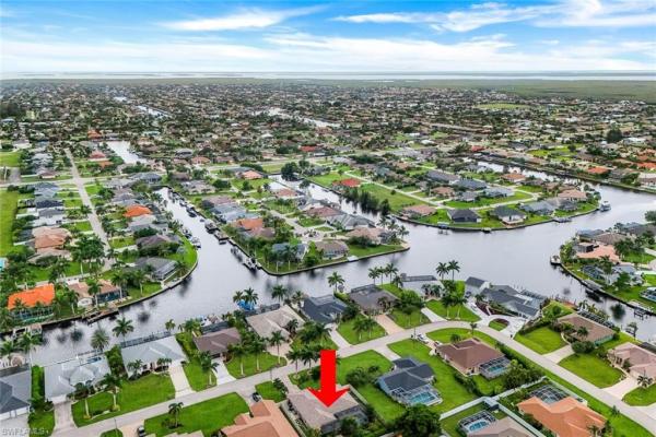 Cape Coral Residential, 2133 40th Ter, Cape Coral, Florida 33914, image 1