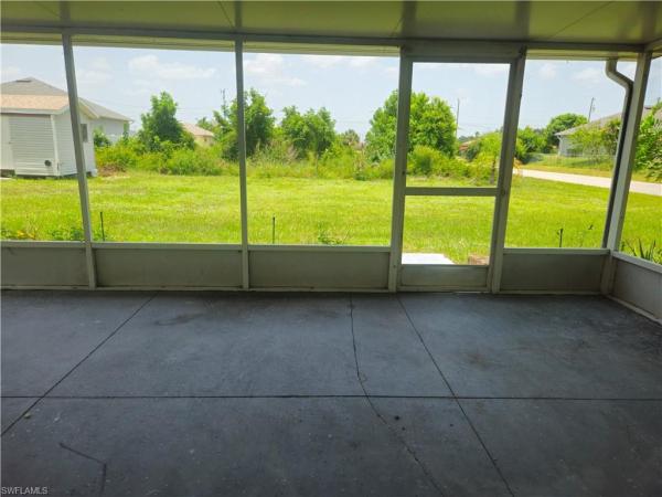 Lehigh Acres, 4020 SW 26th St, Lehigh Acres, Florida 33976, image 1
