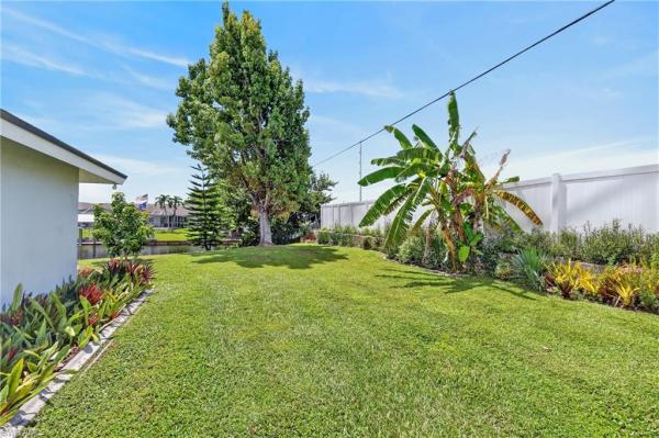 Cape Coral Residential, 102 38th Ter, Cape Coral, Florida 33904, image 2