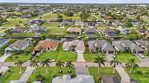 Cape Coral Residential, 1909 29th Ter, Cape Coral, Florida 33914, image 2