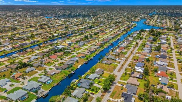 Cape Coral Residential, 1418 Shelby Pkwy PKY, Cape Coral, Florida 33904, image 3