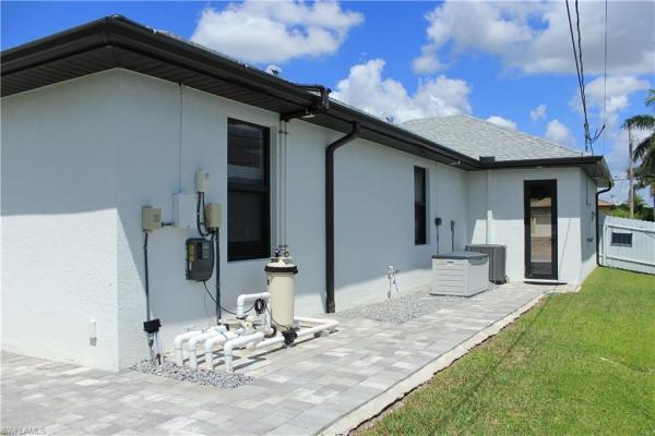 Cape Coral Residential, 1920 2nd Ter, Cape Coral, Florida 33991, image 1
