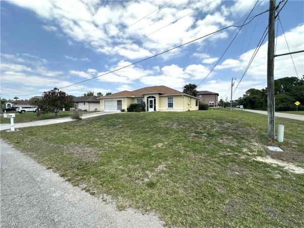 Lakewood Terrace, 2409 Del Ray Pl, Lehigh Acres, Florida 33936, image 1