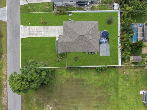 Gator Circle, 1925 33rd Ln, Cape Coral, Florida 33909, image 3