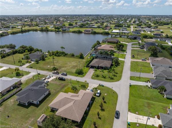 Cape Coral Residential, 1306 18th St, Cape Coral, Florida 33993, image 2