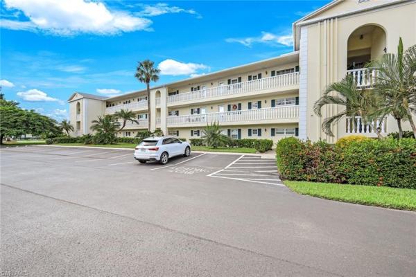 13551 Stratford Place Cir #202, Fort Myers, Florida 33919, image 2