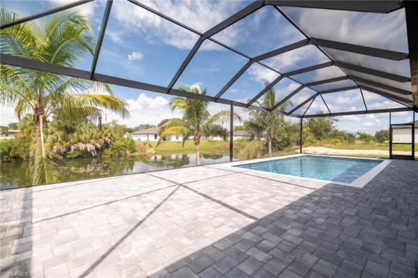 Cape Coral Residential, 1902 13th Pl, Cape Coral, Florida 33909, image 2