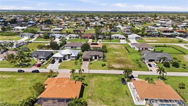 Cape Coral Residential, 516 35th Pl, Cape Coral, Florida 33993, image 3
