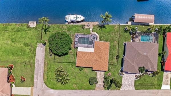 Cape Coral Residential, 1928 15th Ter, Cape Coral, Florida 33990, image 1