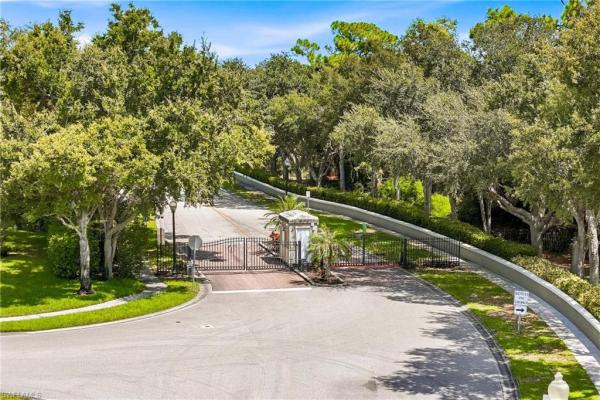 Carillon Woods, 40 N Timberland Cir, Fort Myers, Florida 33919, image 1