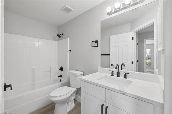 Cape Coral Residential, 930 Juanita Pl, Cape Coral, Florida 33993, image 2