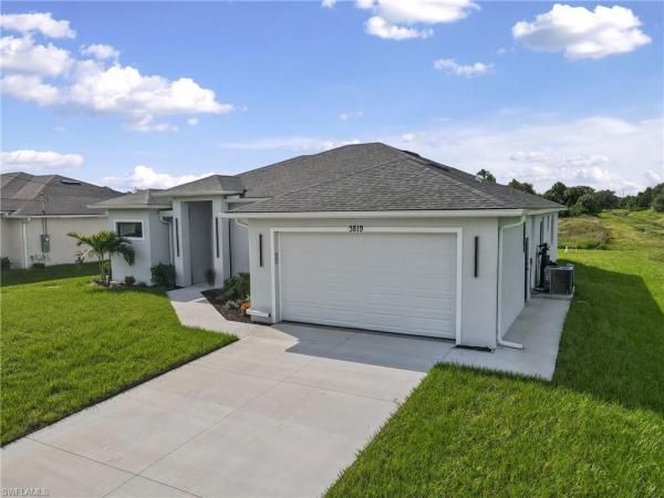 3819 SW 34th St, Lehigh Acres, Florida 33976, image 1