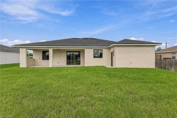 3817 SW 34th St, Lehigh Acres, Florida 33976, image 1