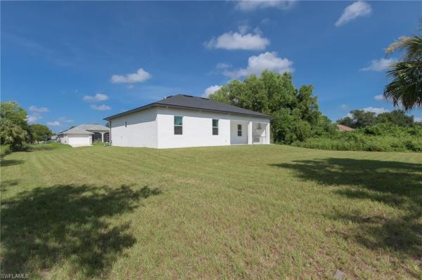 Lehigh Acres, 100 N Denis Ave, Lehigh Acres, Florida 33971, image 1