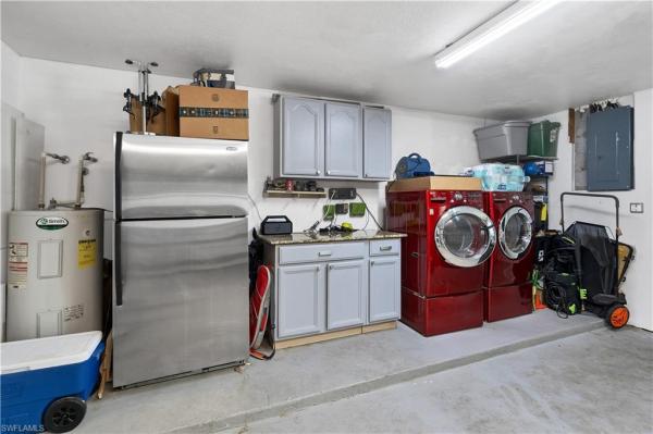 Cypress Lake Country Club Estates, 1640 Flossmoor Rd, Fort Myers, Florida 33919, image 1