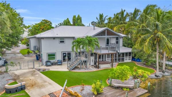 Rindfleisch, 7142 Shannon Blvd, Fort Myers, Florida 33908, image 1