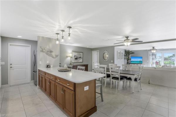Yacht Club, 5129 York Ct, Cape Coral, Florida 33904, image 1