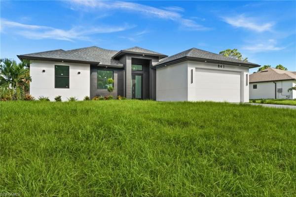Lehigh Acres, 841 S Bianca Ave, Lehigh Acres, Florida 33974, image 1