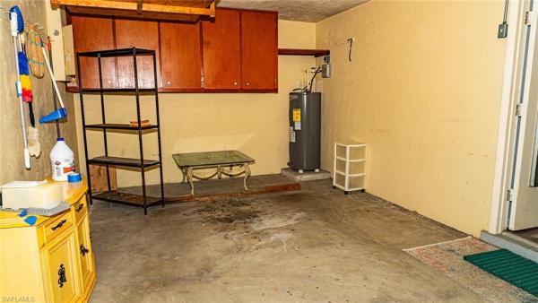 5541 Westwind Ln, Fort Myers, Florida 33919, image 1