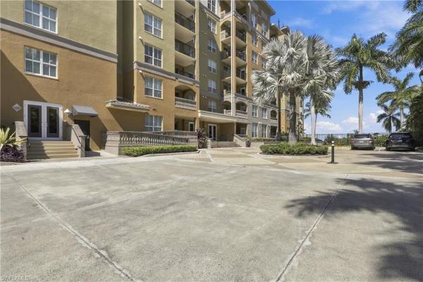 2825 Palm Beach Blvd #410, Fort Myers, Florida 33916, image 1
