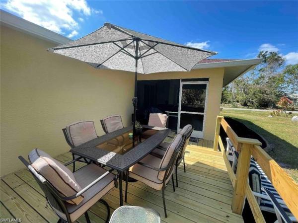 Florimond Manor, 6701 Canton St, Fort Myers, Florida 33966, image 1