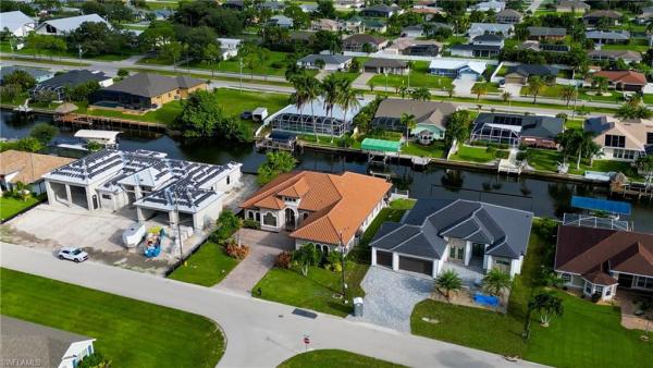 Cape Coral Residential, 601 40th Ter, Cape Coral, Florida 33914, image 1