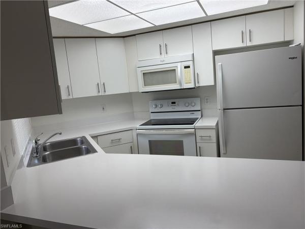 481 Quail Forest Blvd #B207, Naples, Florida 34105, image 1