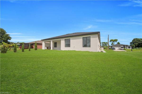 Lehigh Acres, 2706 SW 30th St, Lehigh Acres, Florida 33976, image 1