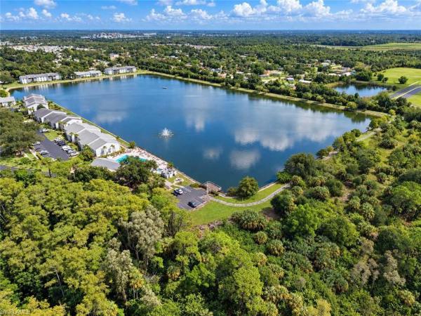 Pine Ridge Of Fort Myers Village, 9507 Windsor Club Cir, Fort Myers, Florida 33905, image 1