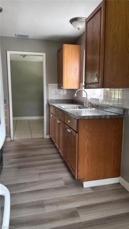 Morningside, 24 Seminole Ct, Fort Myers, Florida 33916, image 1