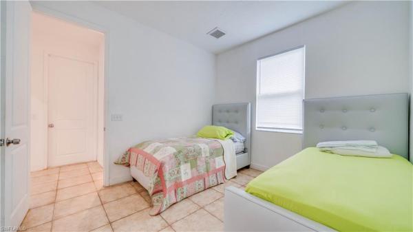 Dixon Park, 2411 Ben St, Fort Myers, Florida 33916, image 1