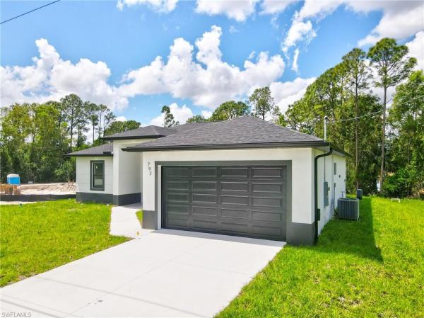Lehigh Acres, 792 S Bell Blvd, Lehigh Acres, Florida 33974, image 1